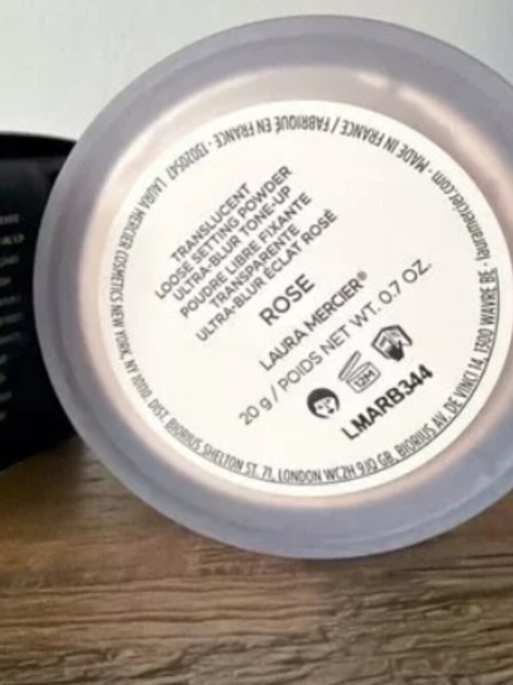 Laura Mercier Translucent Loose Talc-Free Setting Powder Ultra-Blur Tone Up Rose - Picture 3 of 3
